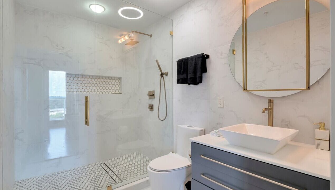 Photo of Bathroom in South Eola