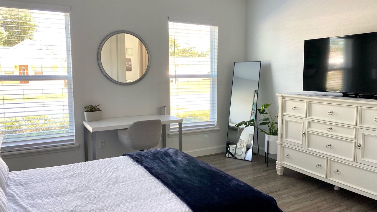 Photo of Bedroom in Northwest Orlando