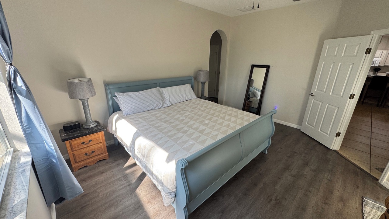 Photo of Bedroom in Florida Pines