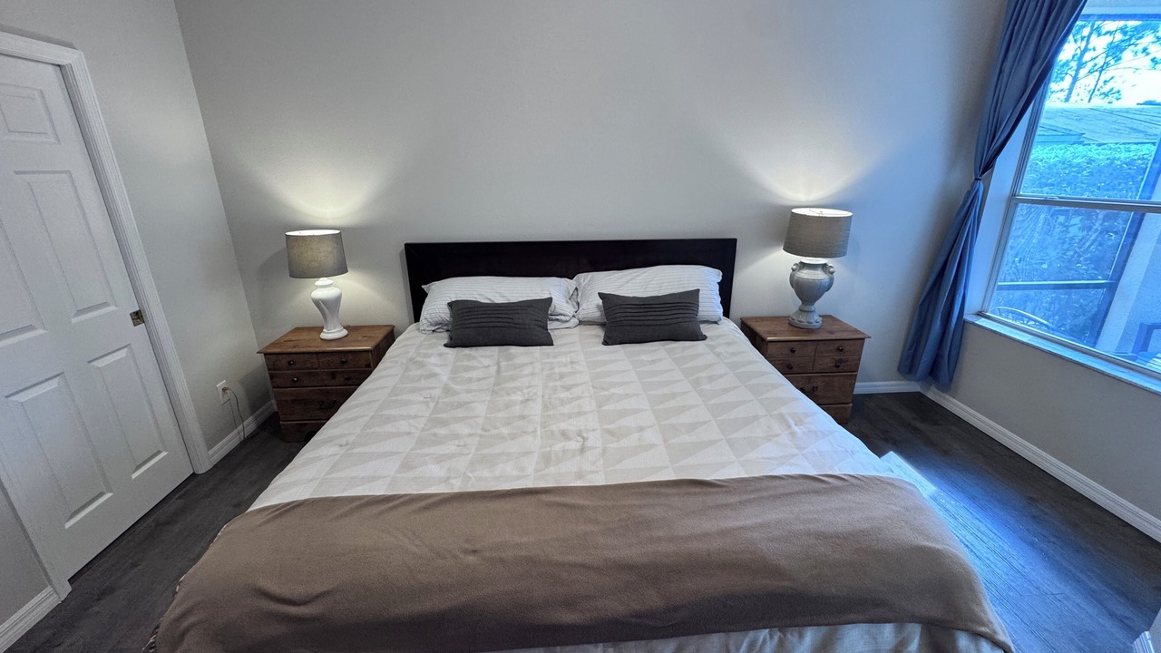 Photo of Bedroom in Florida Pines