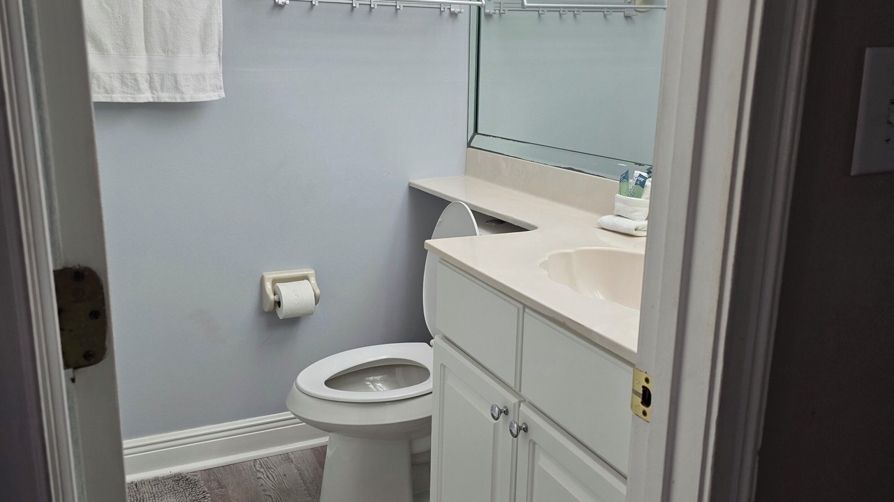 Photo of Bathroom in Ventura