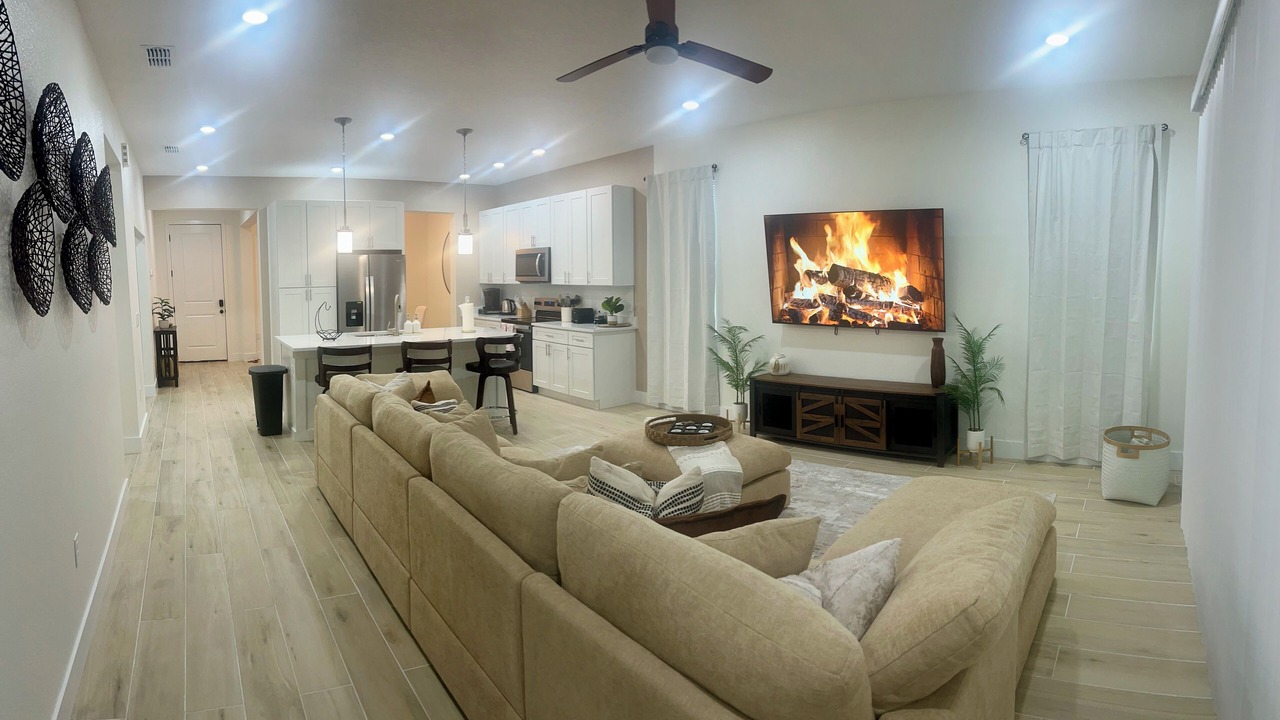 Photo of Livingroom in Northwest Orlando
