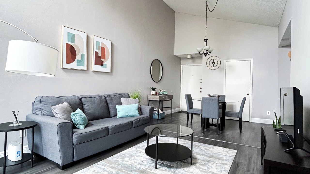 Photo of Livingroom in Ventura