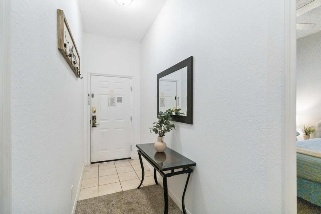 Photo of Bedroom in Bahama Bay