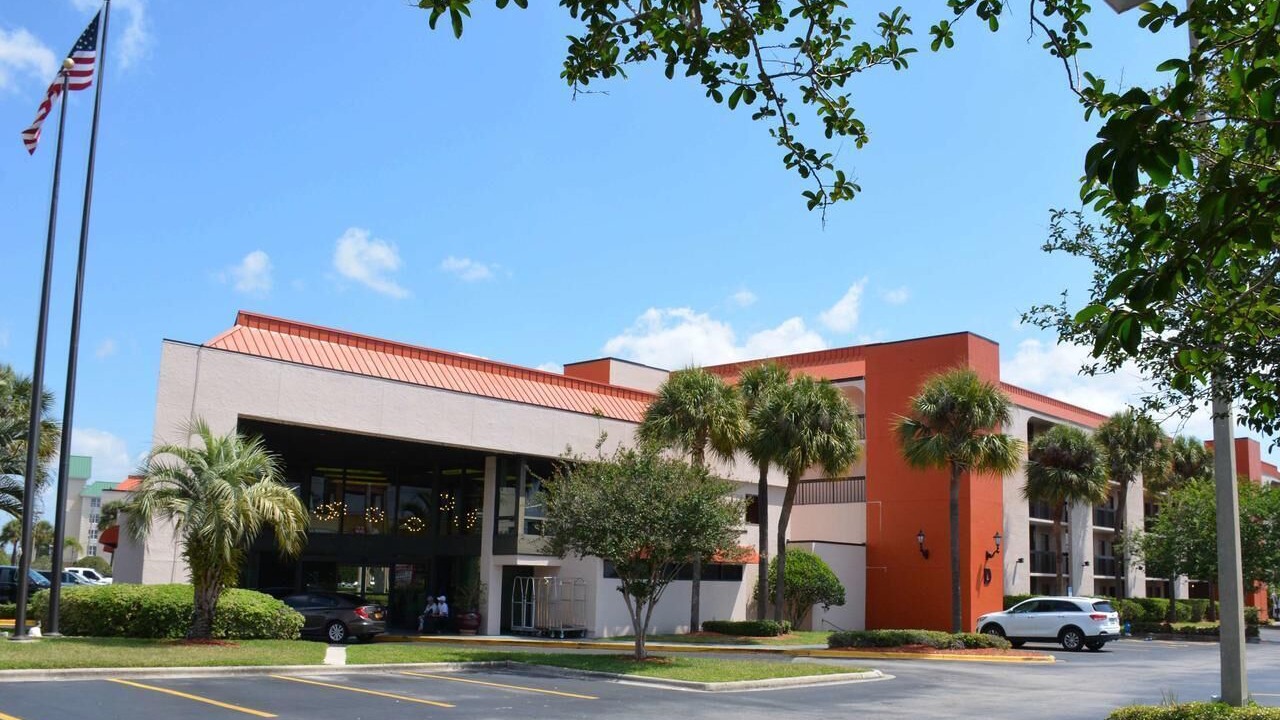 Photo of Outdoor in Florida Center