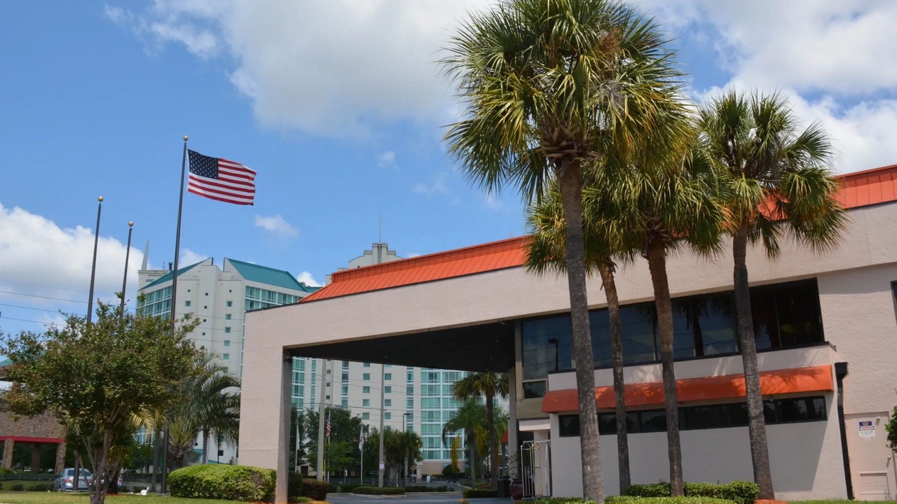Photo of Outdoor in Florida Center