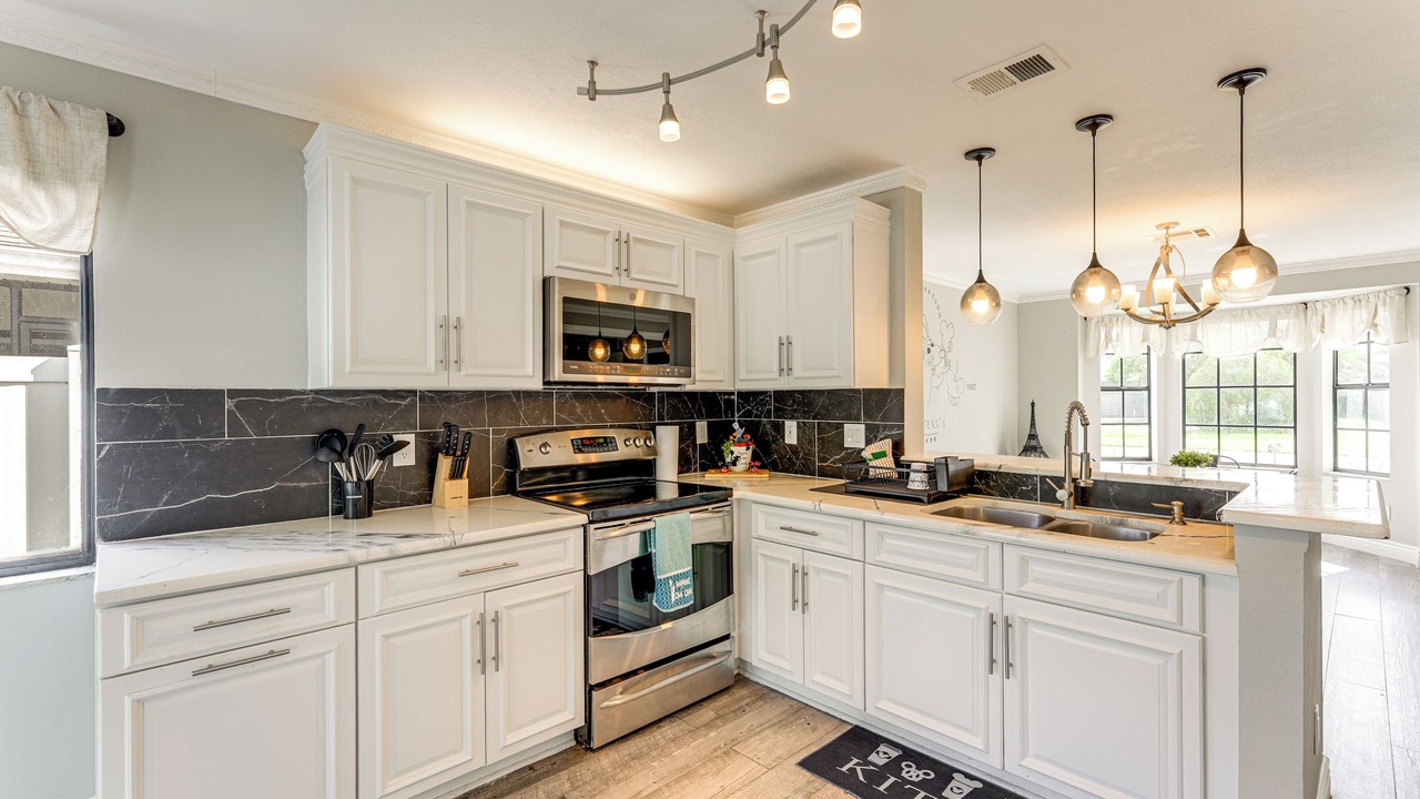 Photo of Kitchen in Buena Ventura Lakes
