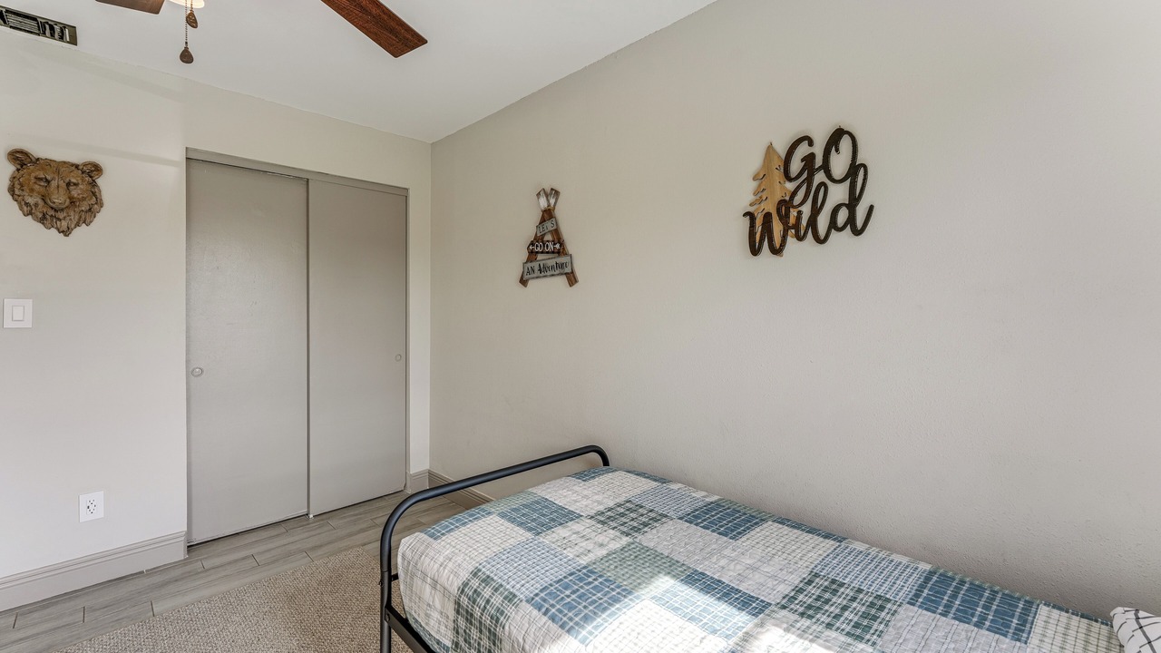 Photo of Bedroom in Buena Ventura Lakes