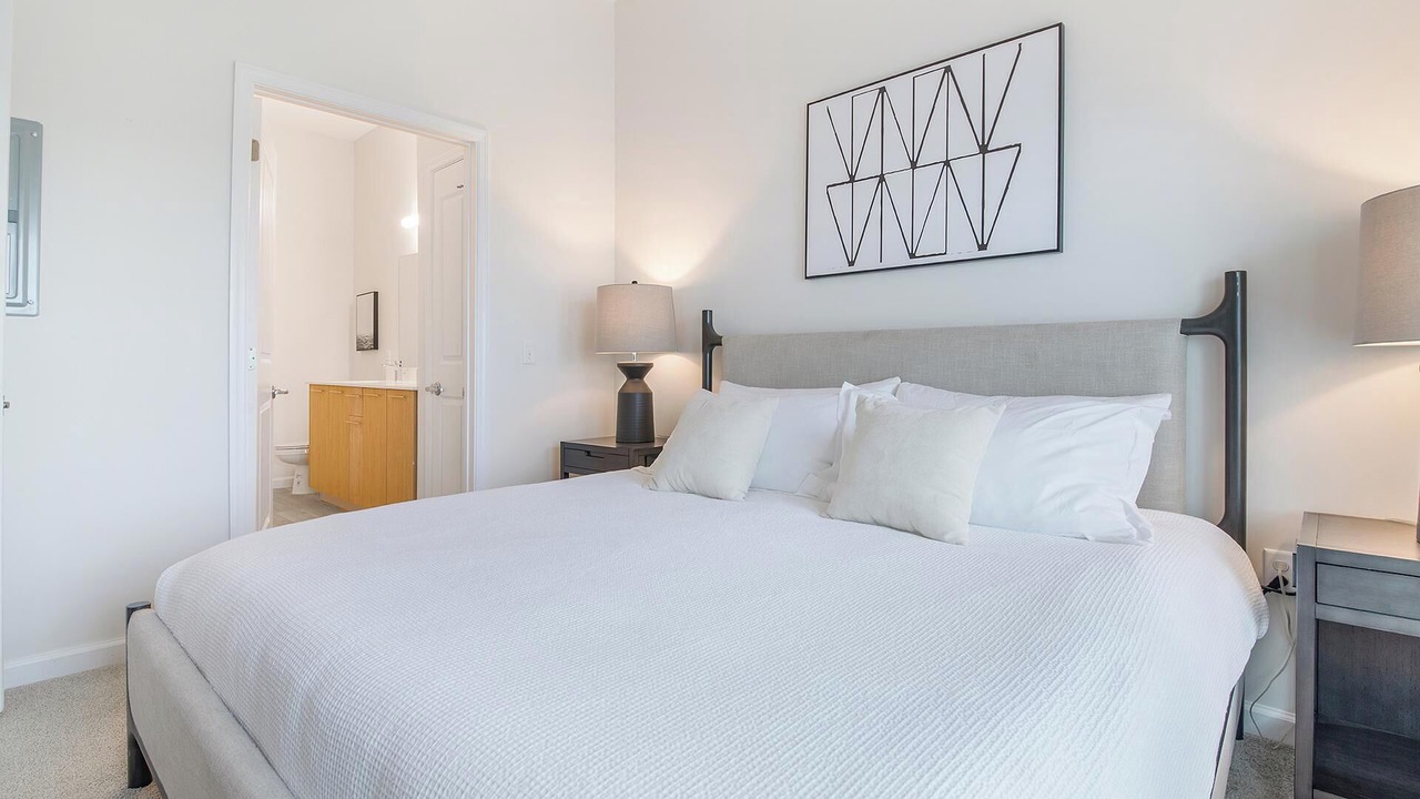 Photo of Bedroom in Florida Center