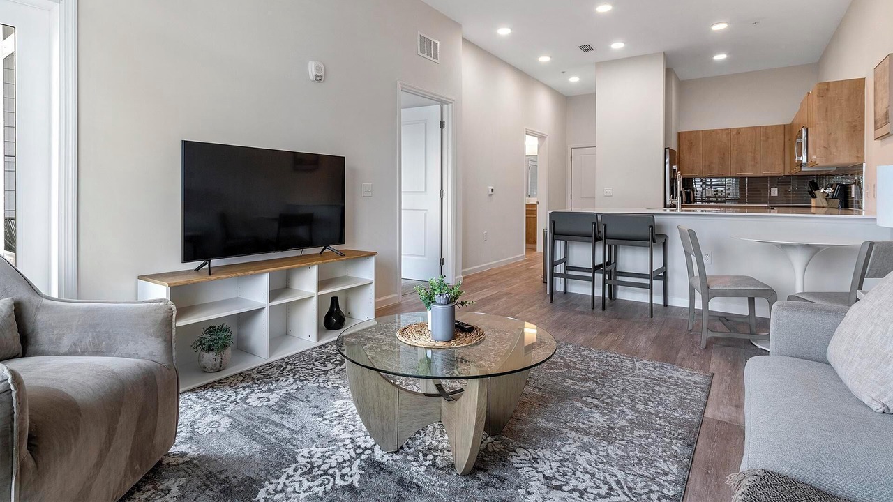 Photo of Livingroom in Florida Center