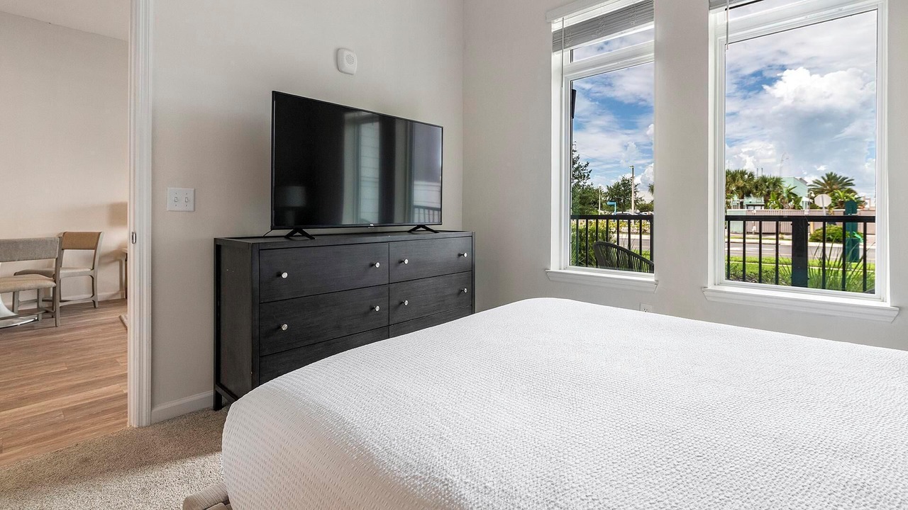 Photo of Bedroom in Florida Center