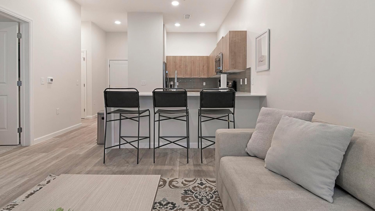 Photo of Livingroom in Florida Center