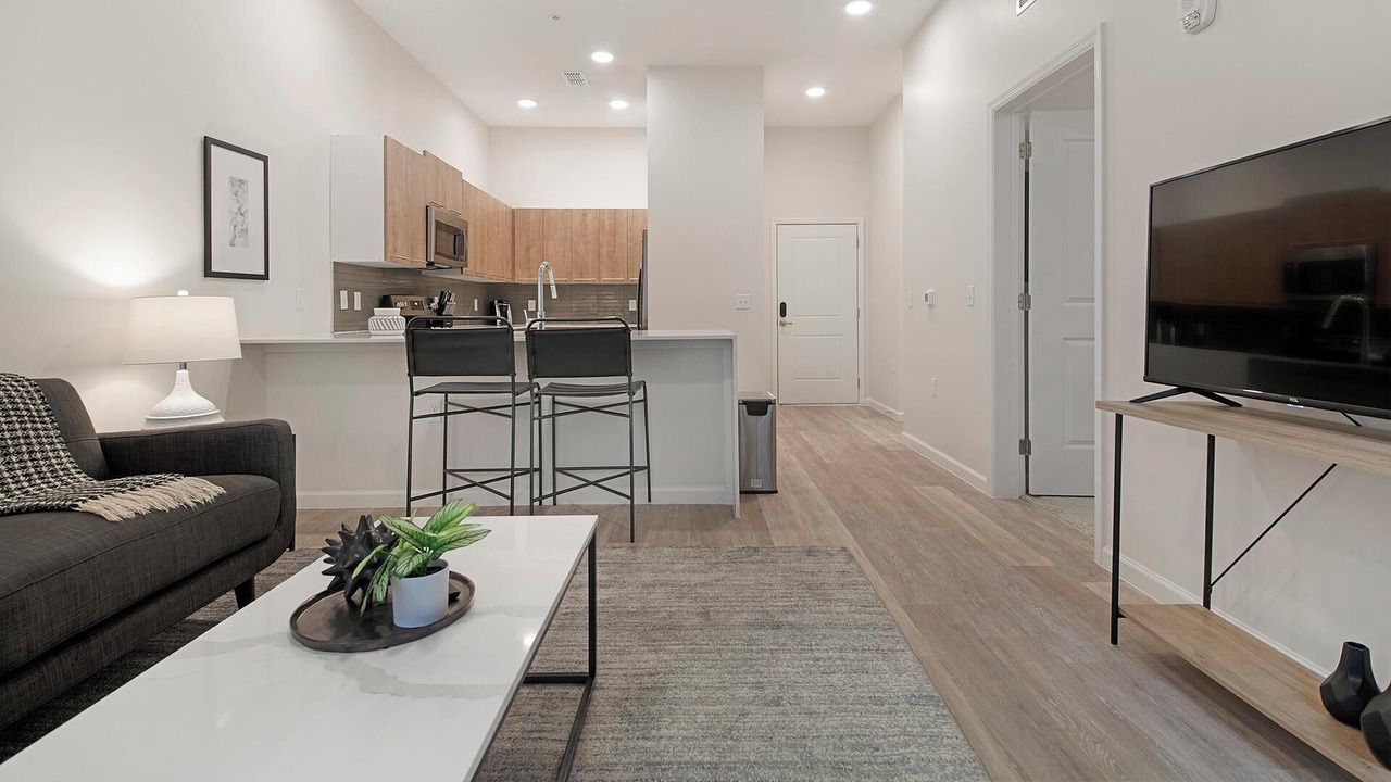 Photo of Livingroom in Florida Center
