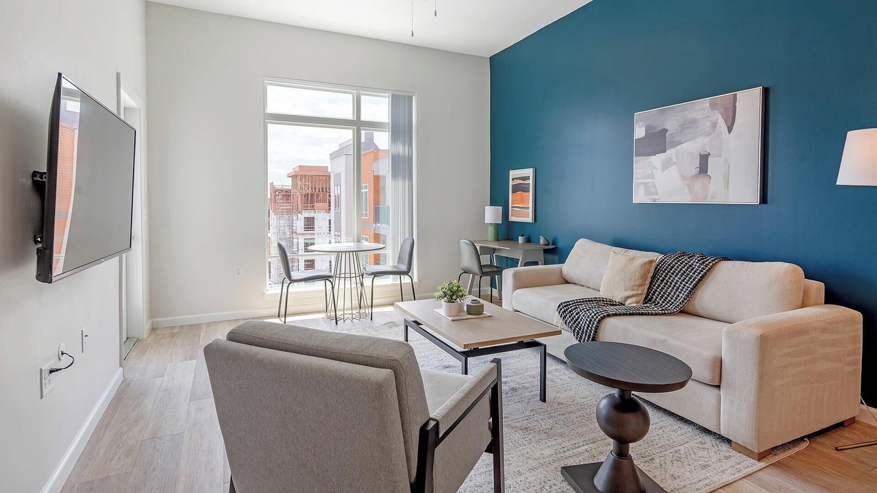 Photo of Livingroom in Florida Center
