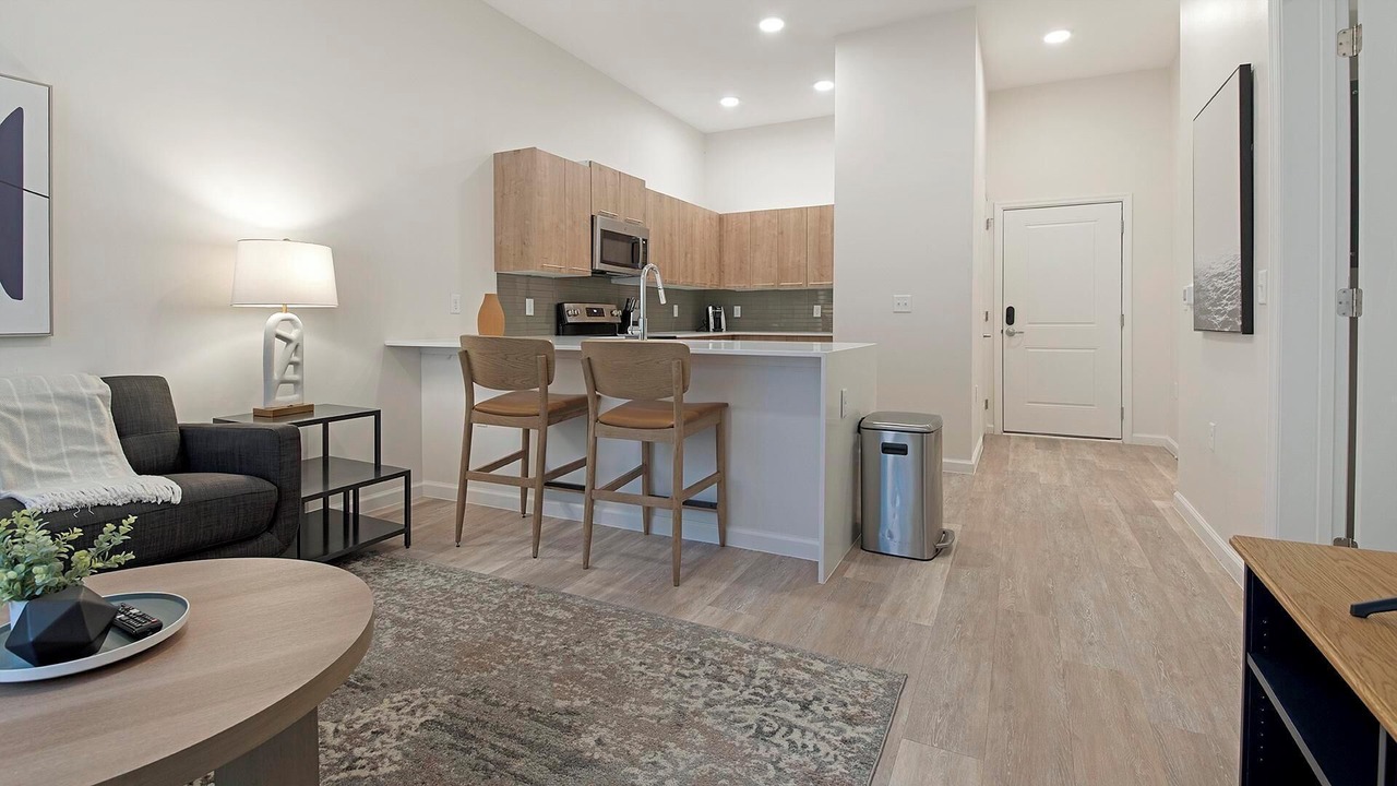Photo of Livingroom in Florida Center