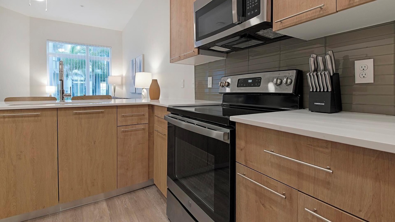 Photo of Kitchen in Florida Center