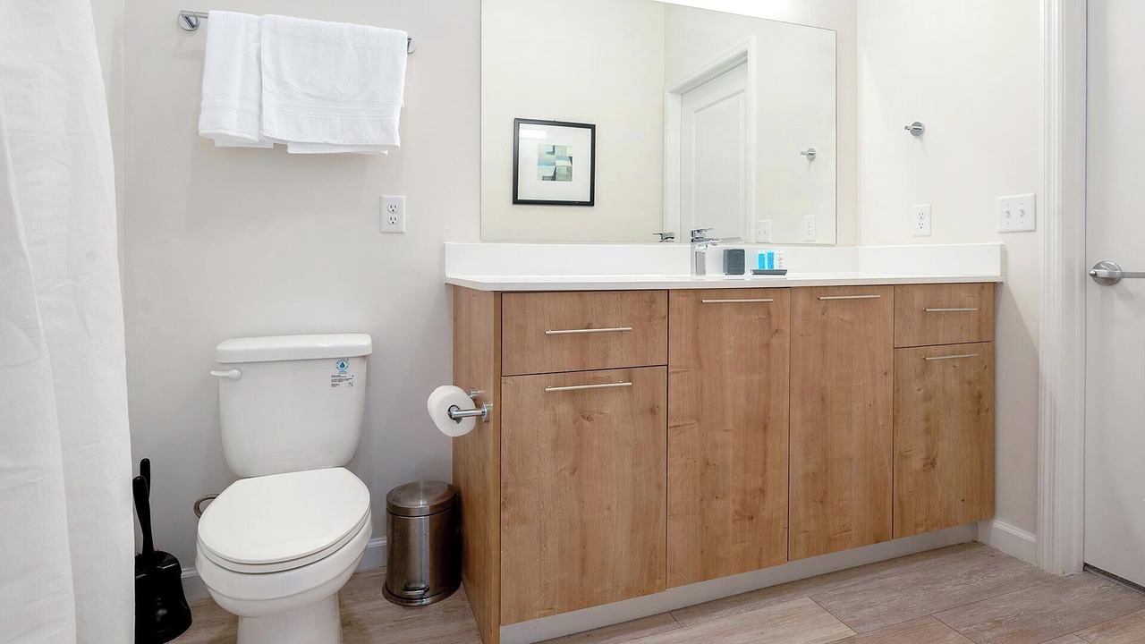 Photo of Bathroom in Florida Center