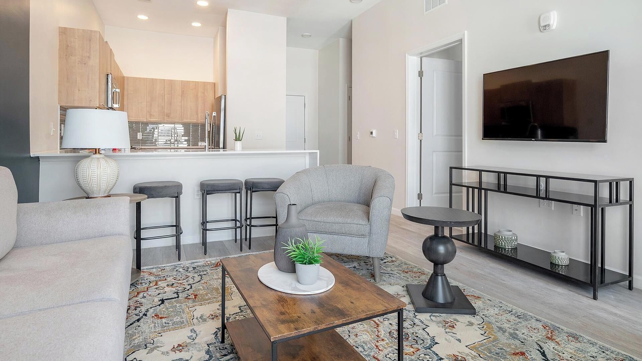 Photo of Livingroom in Florida Center