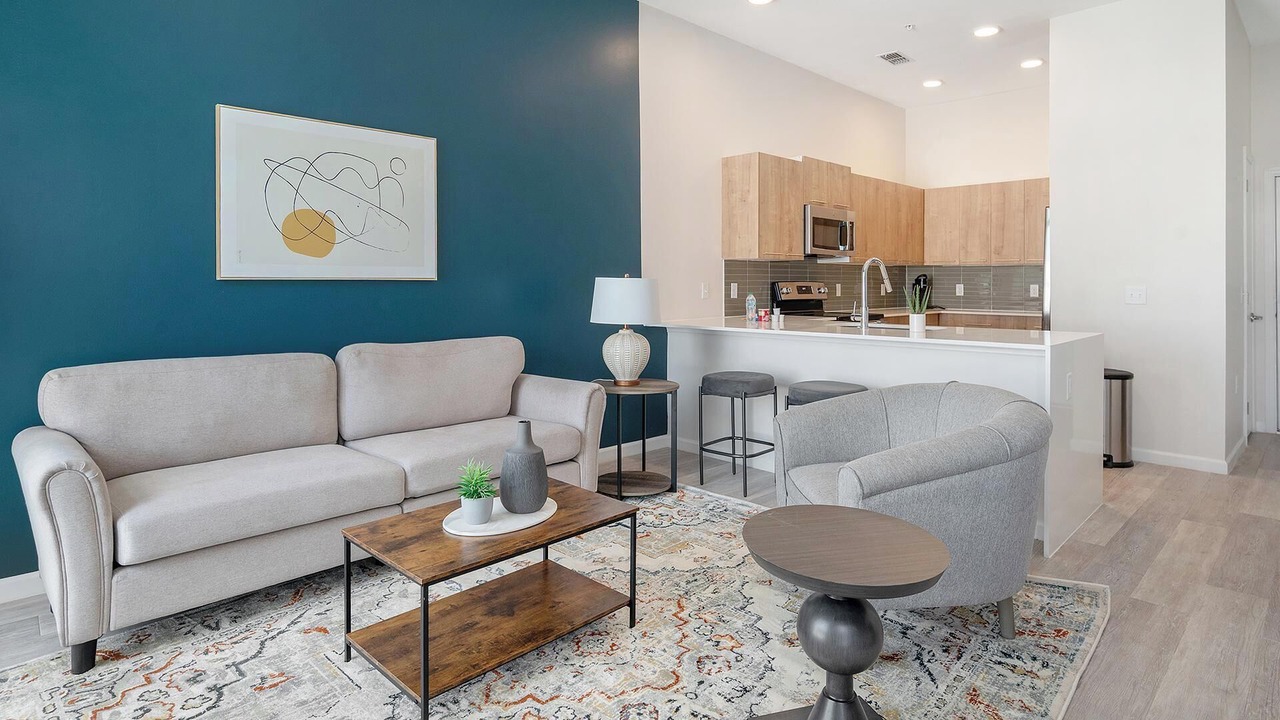 Photo of Livingroom in Florida Center