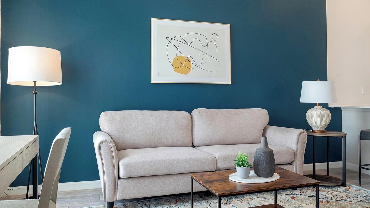 Photo of Livingroom in Florida Center