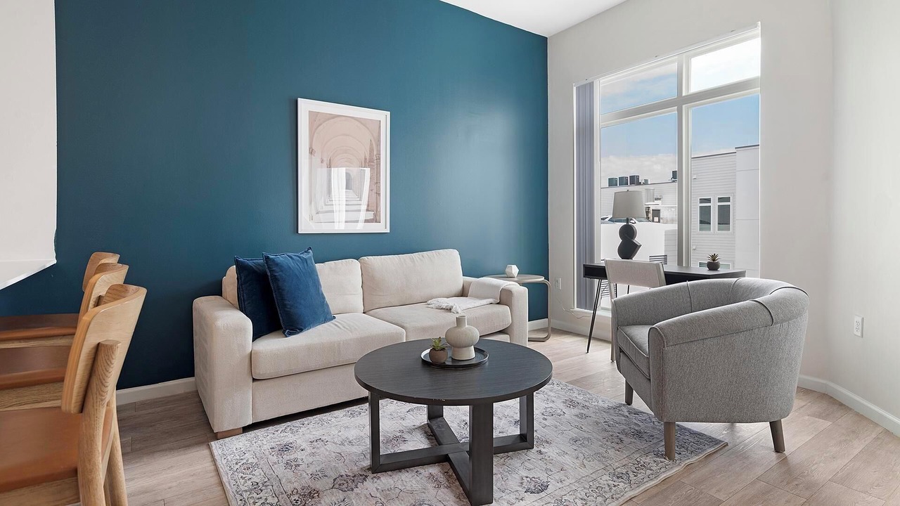 Photo of Livingroom in Florida Center