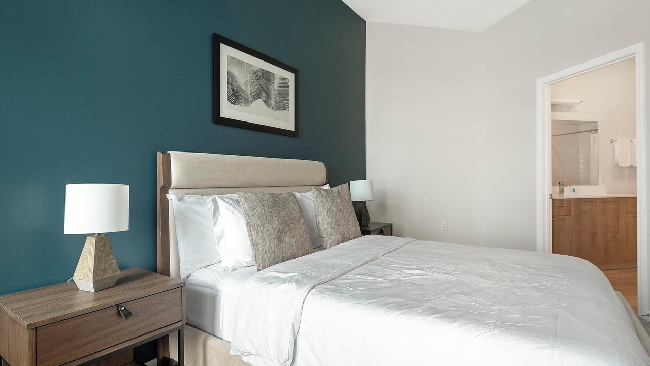 Photo of Bedroom in Florida Center