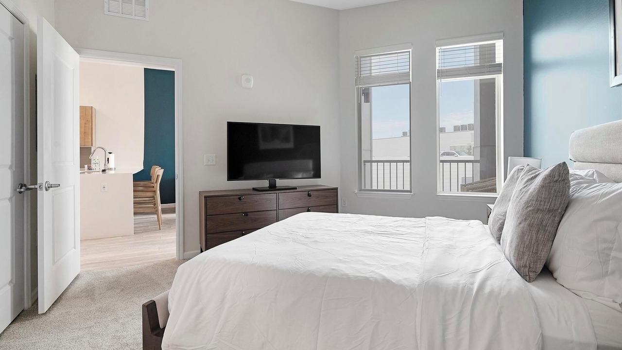 Photo of Bedroom in Florida Center