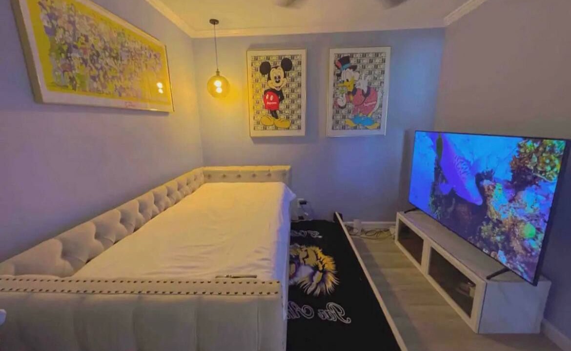 Photo of Bedroom in Catalina