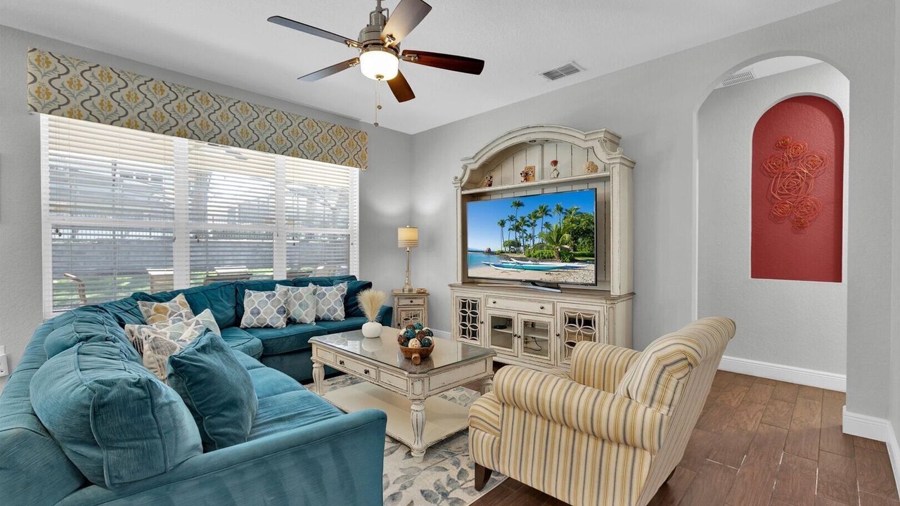 Photo of Livingroom in Windsor Hills