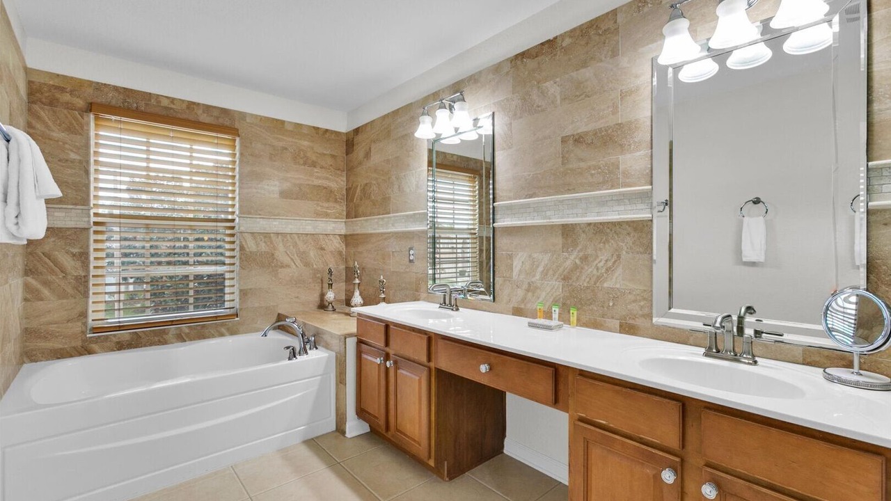 Photo of Bathroom in Windsor Hills