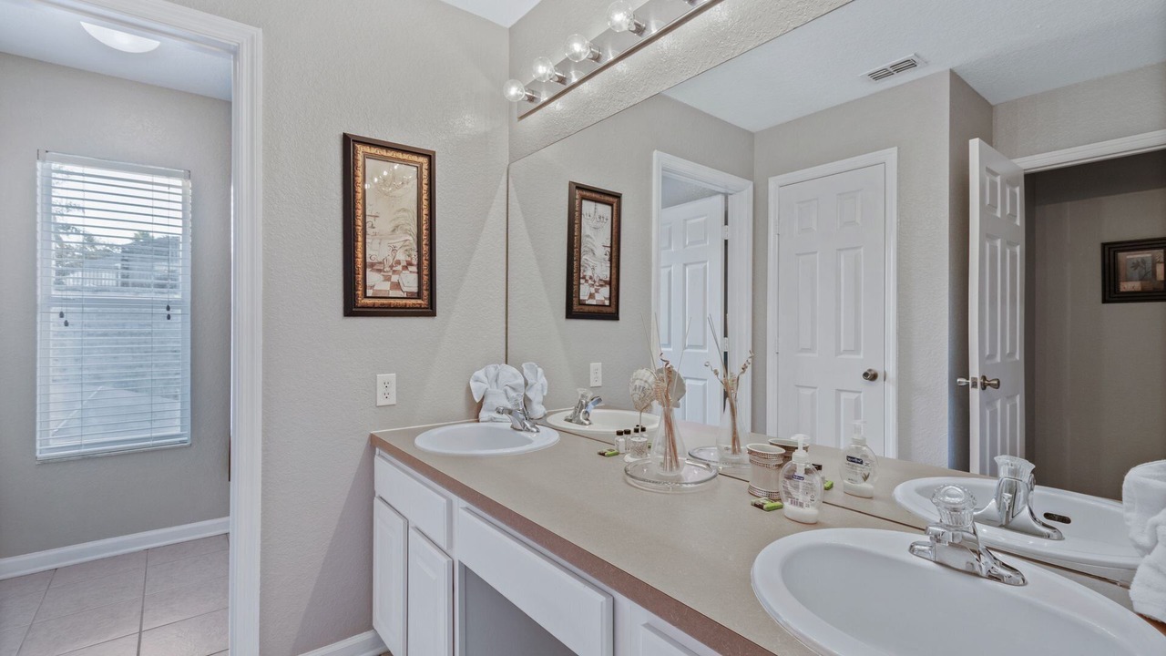 Photo of Bathroom in Windsor Hills