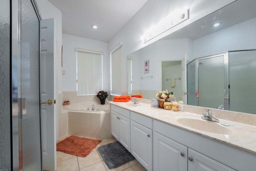 Photo of Bathroom in Calabay Parc