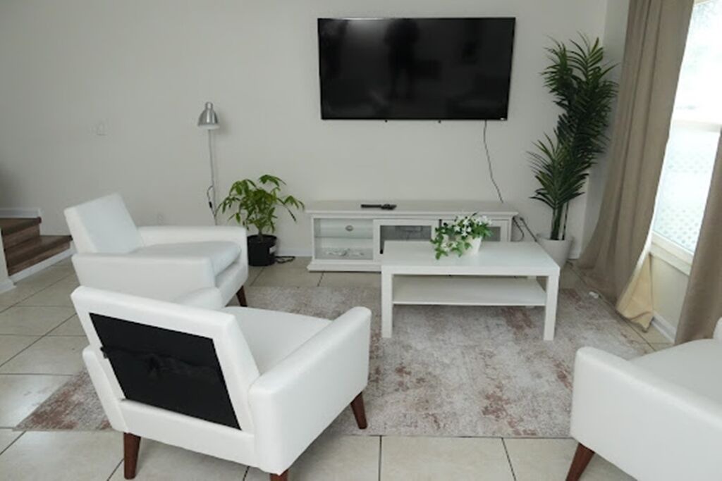 Photo of Livingroom in Southwest Orlando