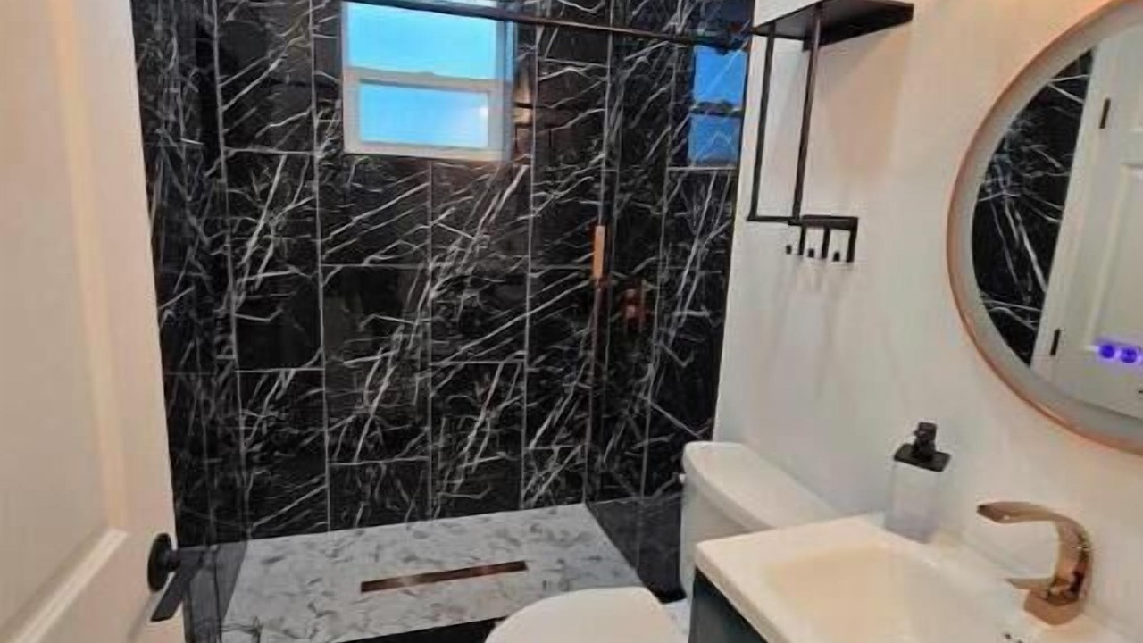 Photo of Bathroom in College Park