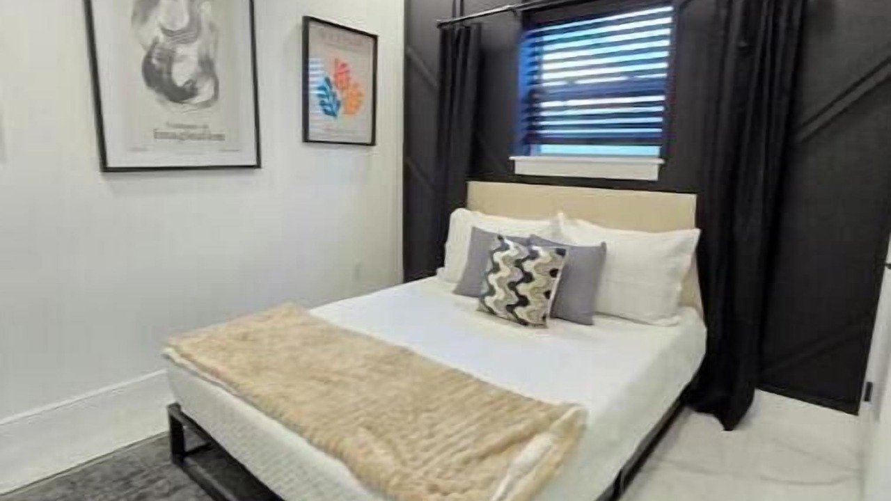 Photo of Bedroom in College Park