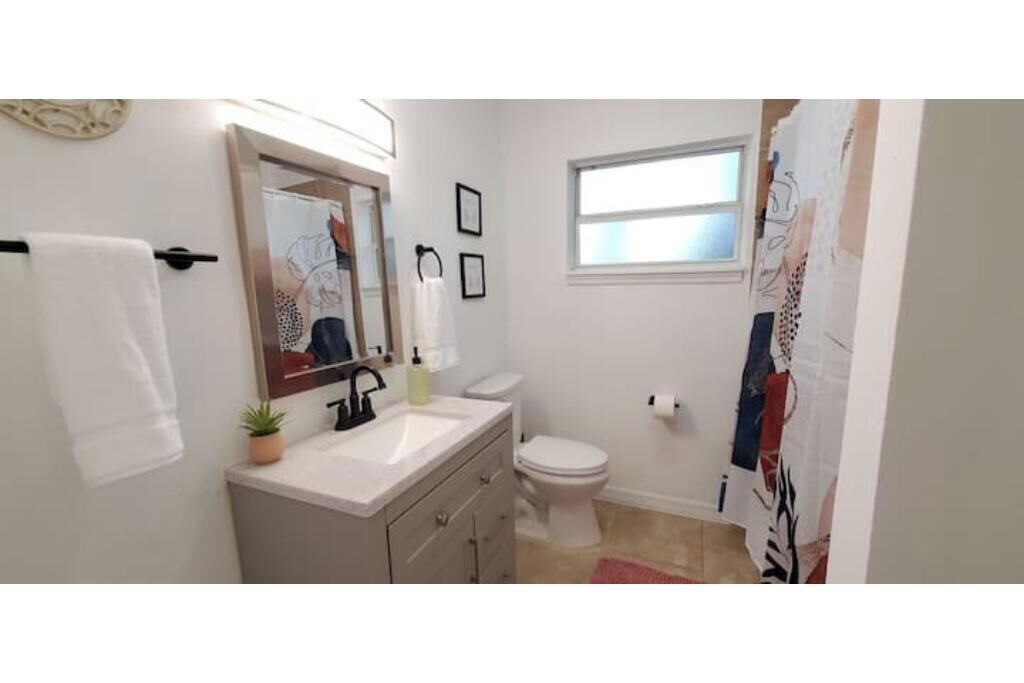 Photo of Bathroom in Lawsona - Fern Creek