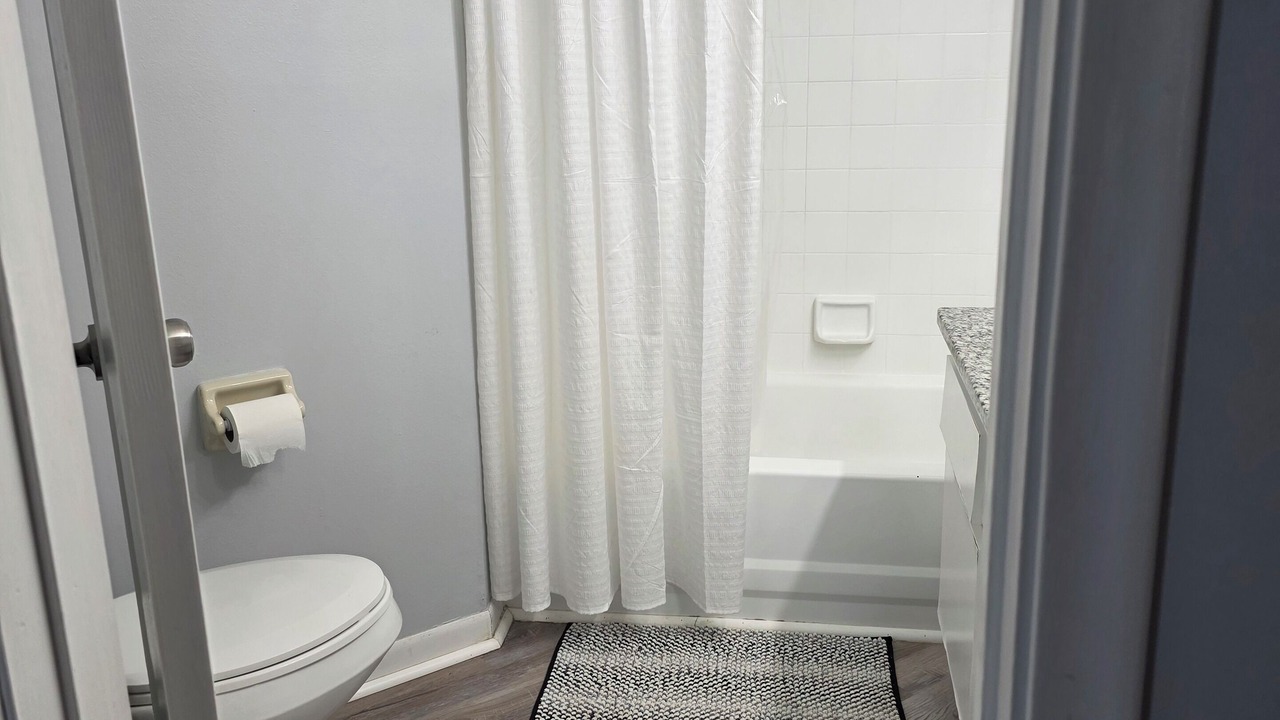 Photo of Bathroom in Ventura