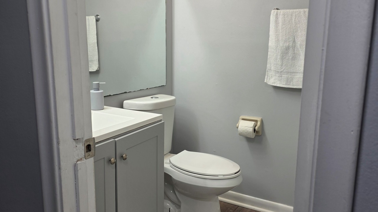 Photo of Bathroom in Ventura