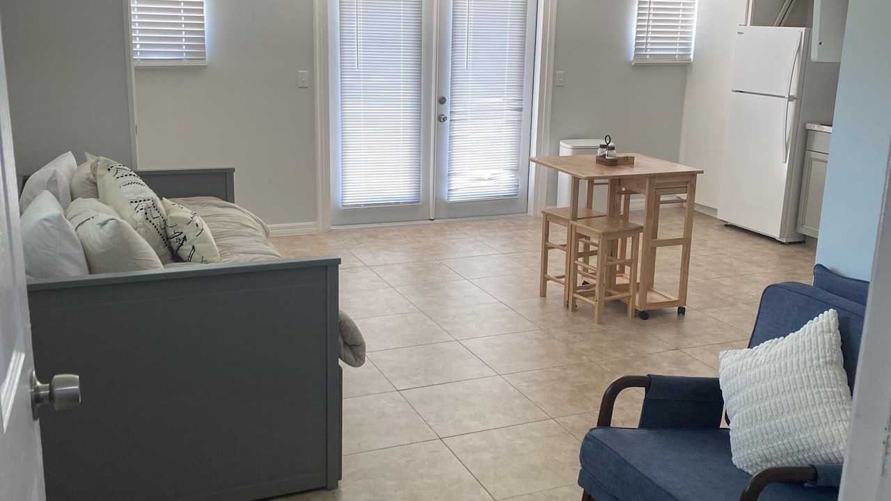 Photo of Livingroom in Mill Run