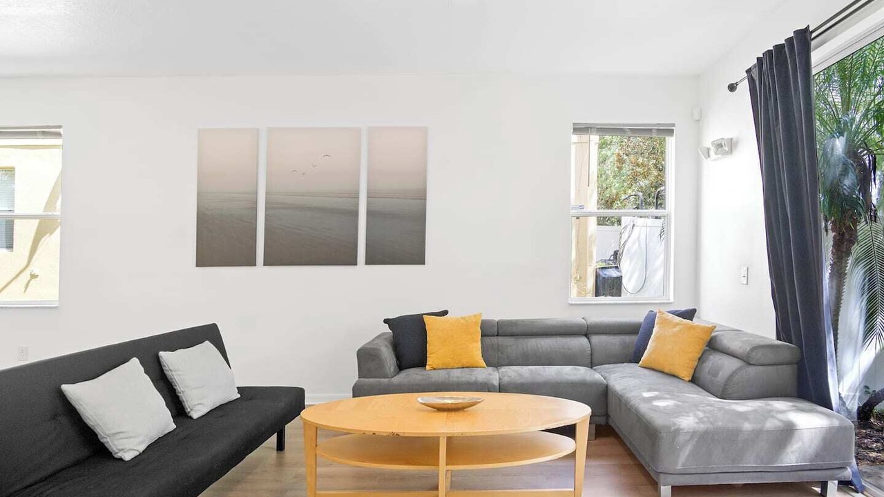 Photo of Bedroom in Crestwynd Bay