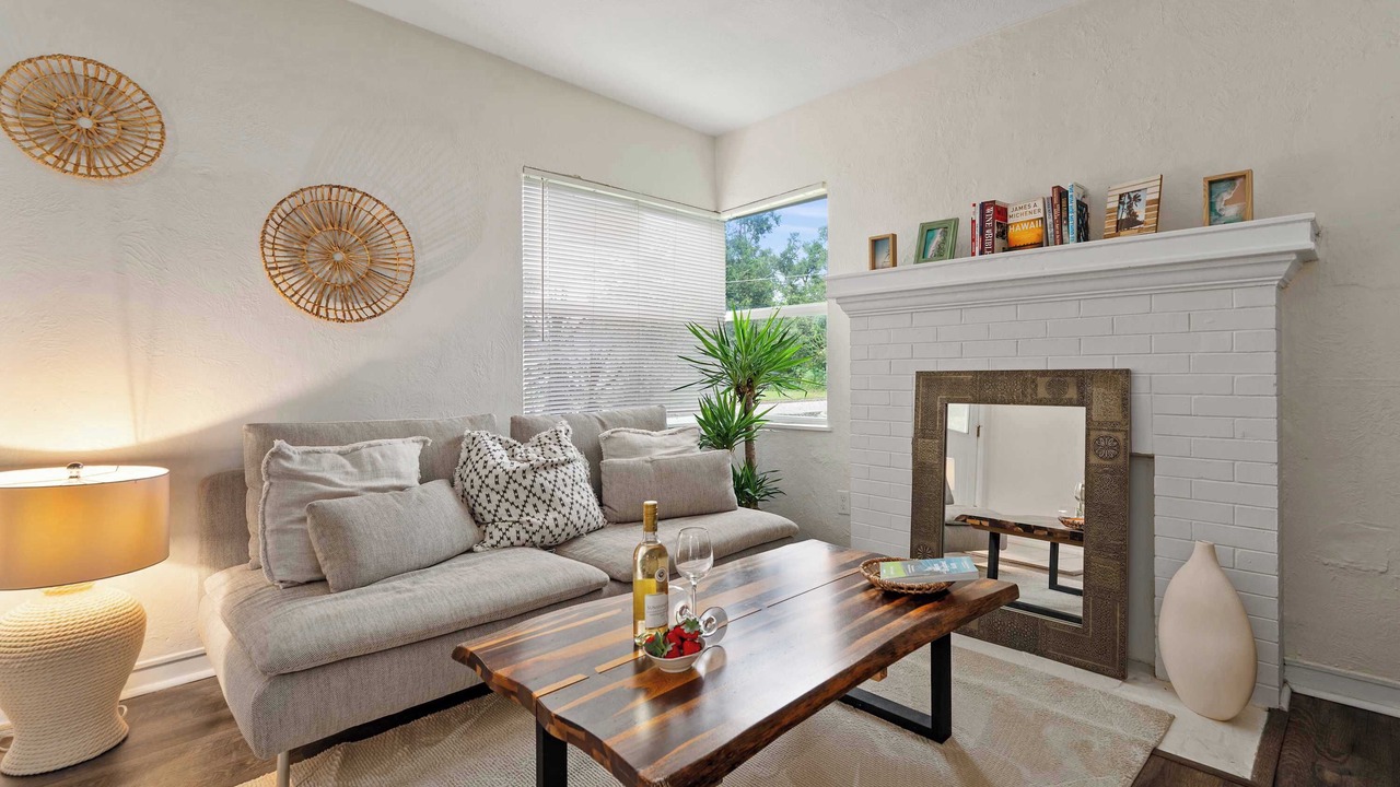 Photo of Livingroom in College Park