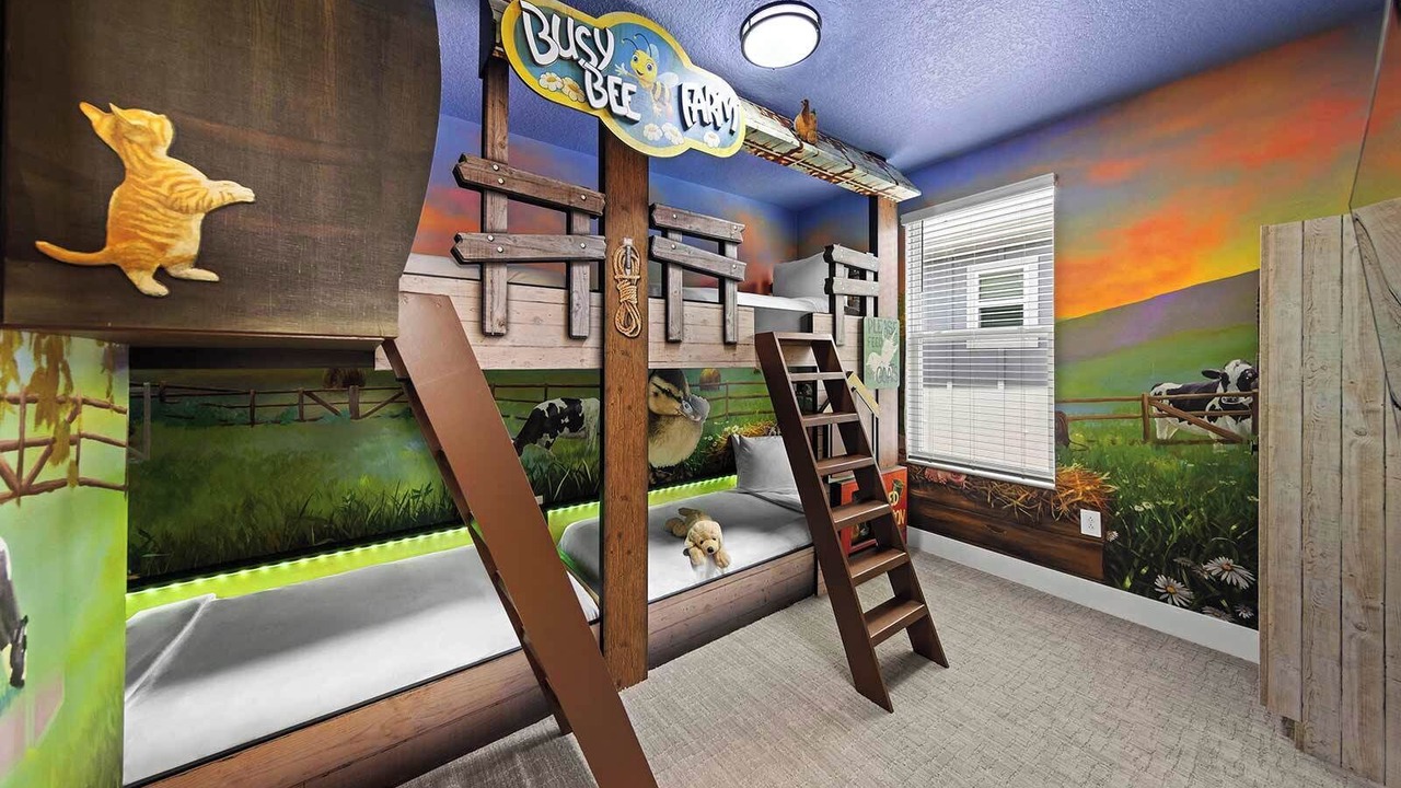 Photo of Bedroom in Florida Center