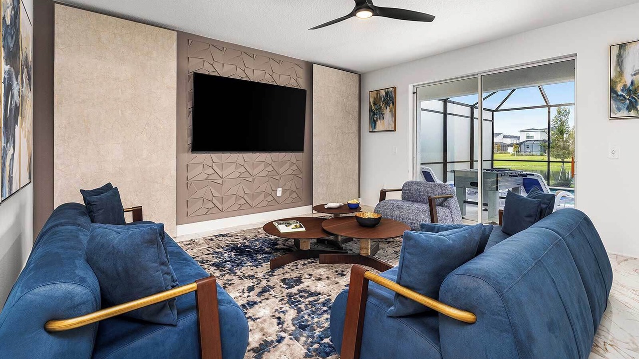 Photo of Livingroom in Florida Center