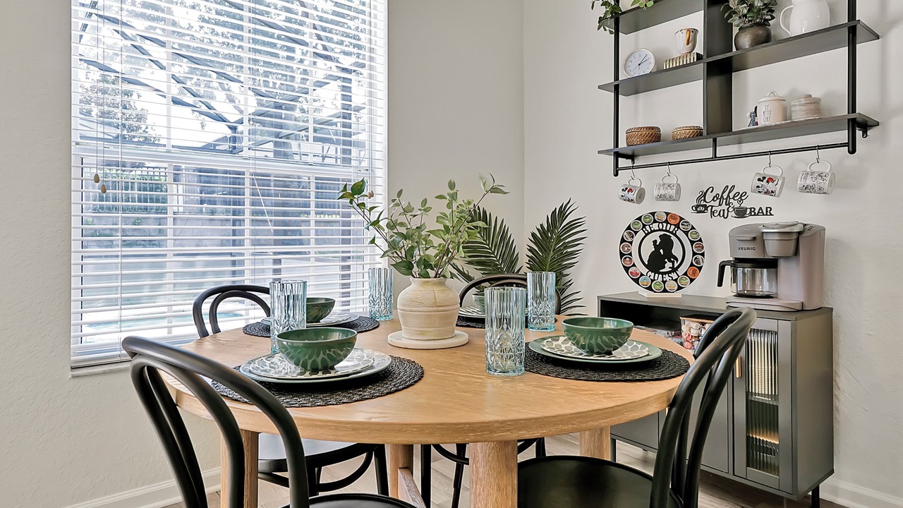 Photo of Outdoor in Windsor Hills