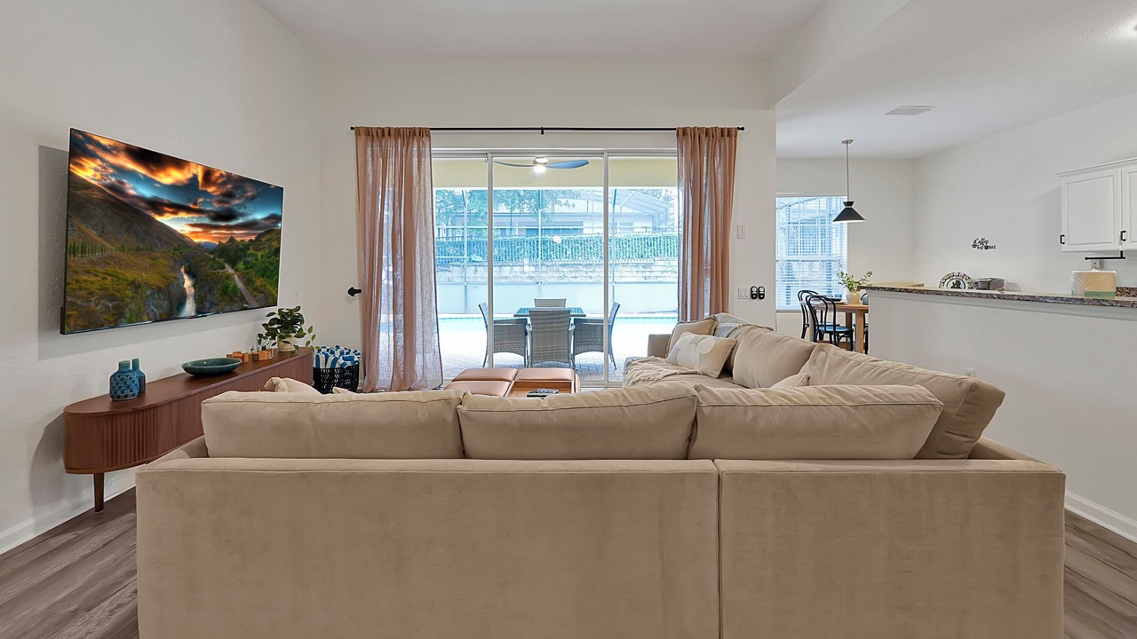 Photo of Outdoor in Windsor Hills