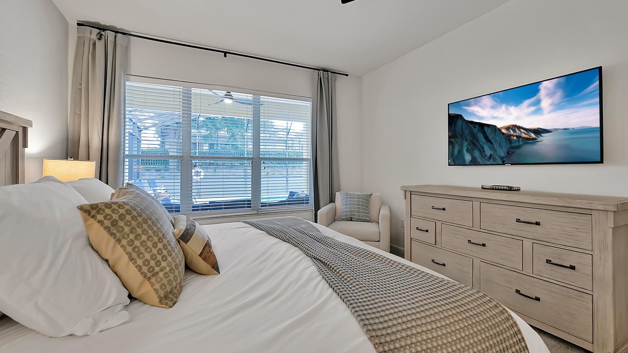 Photo of Outdoor in Windsor Hills