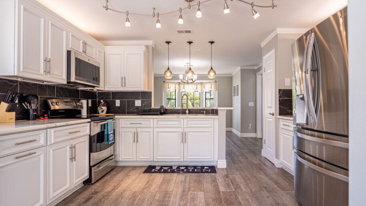 Photo of Kitchen in Buena Ventura Lakes