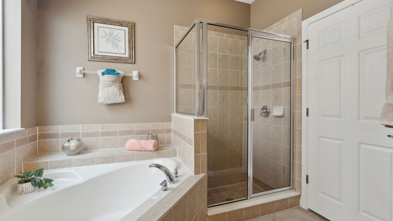 Photo of Bathroom in Watersong