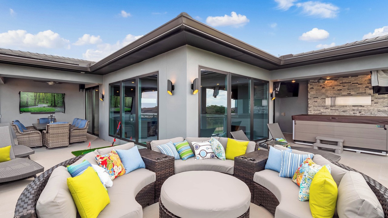Photo of Patio Balcony in Historic Downtown Kissimmee
