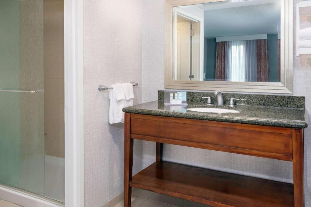 Photo of Bathroom in Airport North